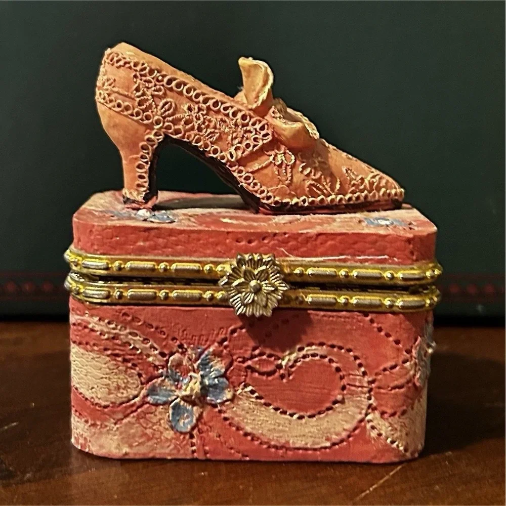 Pink Floral Shoe Trinket Box Hinged Lid Collectible Decorative